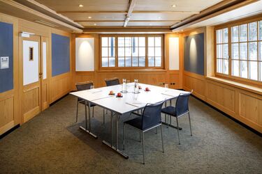 Seminarraum Edelmannstube für Meetings im Seminar-Hotel Wildhaus, Toggenburg, Ostschweiz