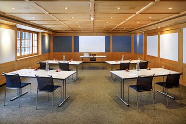 Seminarraum Edelmannstube für Meetings im Seminar-Hotel Wildhaus, Toggenburg, Ostschweiz